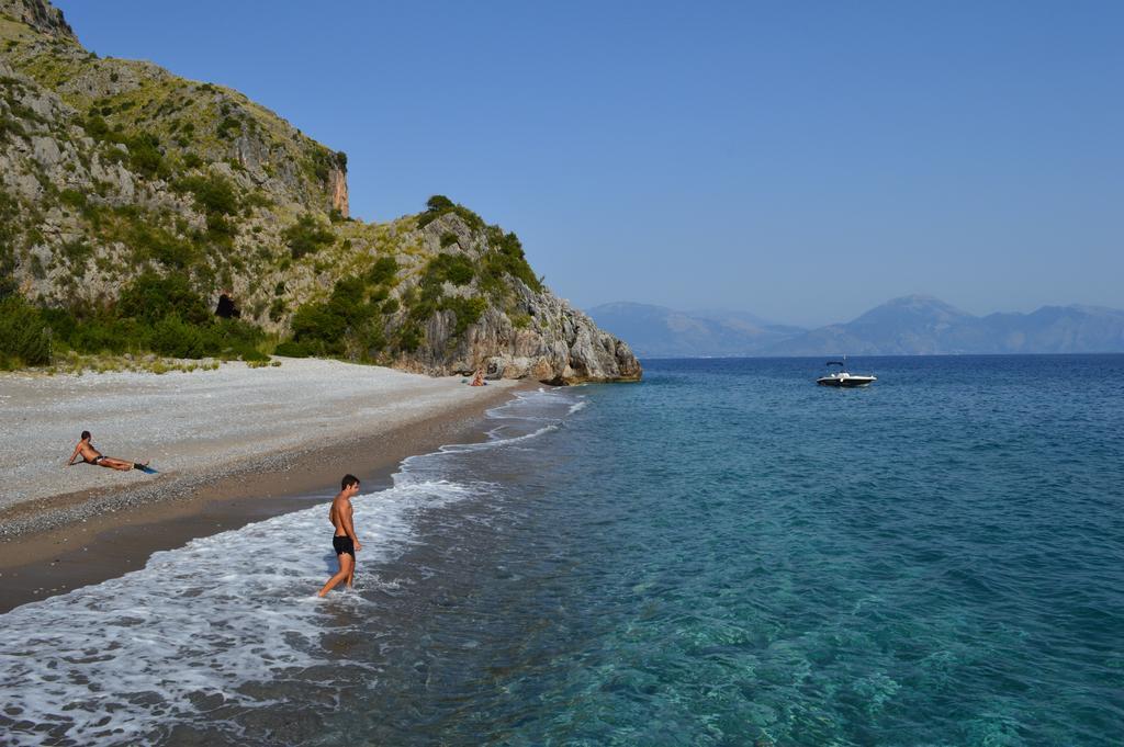 Albergo Tirreno Marina di Camerota Luaran gambar