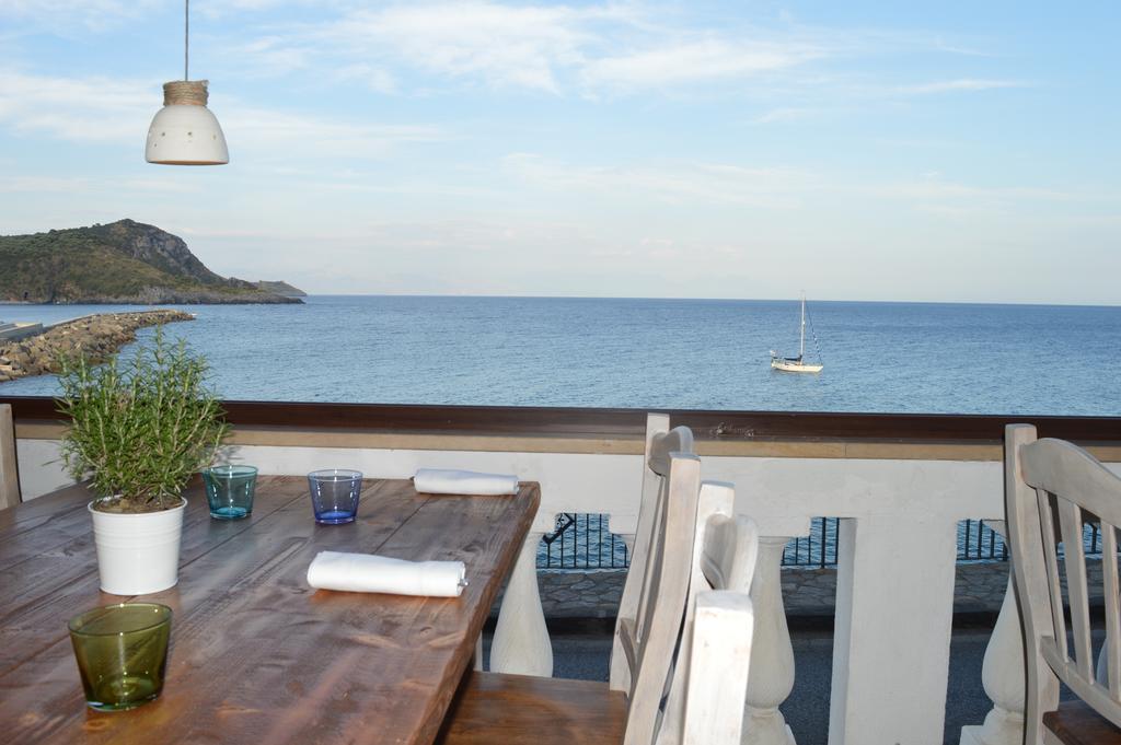 Albergo Tirreno Marina di Camerota Luaran gambar