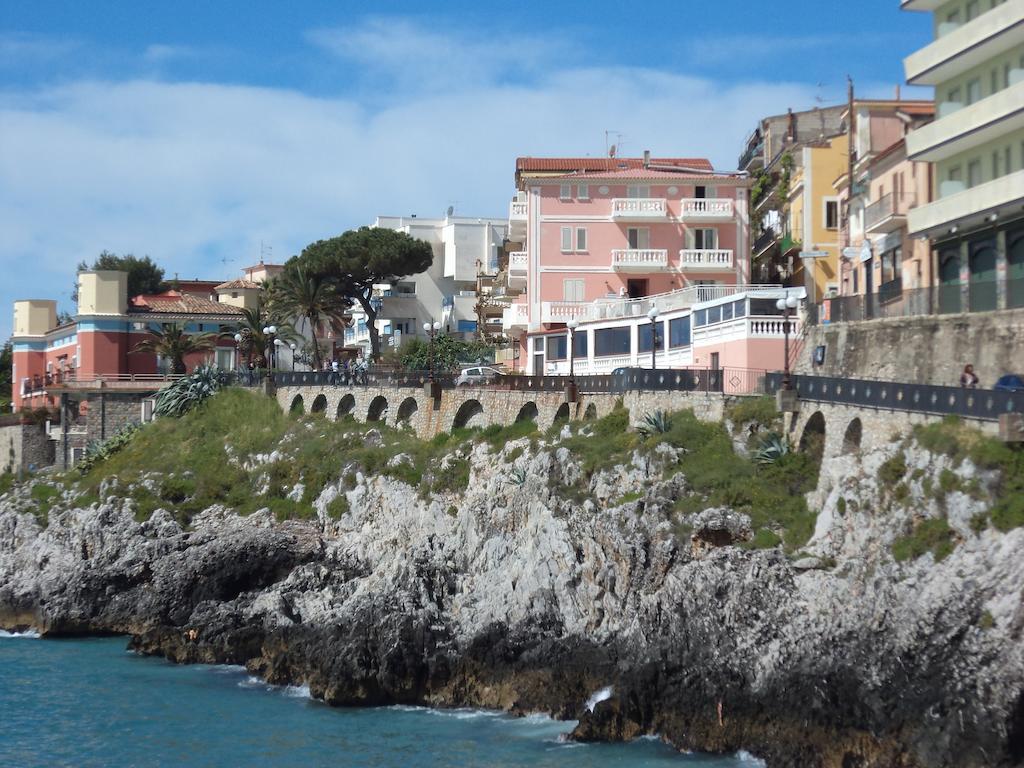 Albergo Tirreno Marina di Camerota Luaran gambar