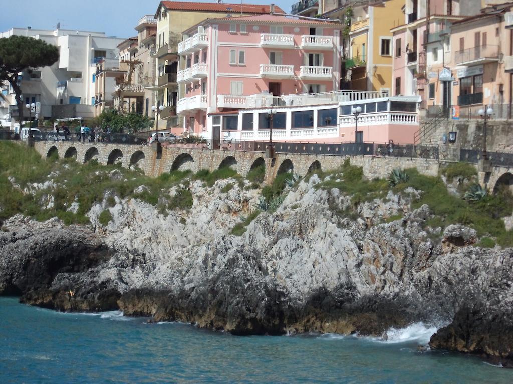 Albergo Tirreno Marina di Camerota Luaran gambar