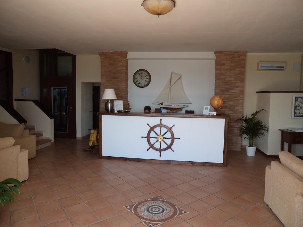Albergo Tirreno Marina di Camerota Luaran gambar