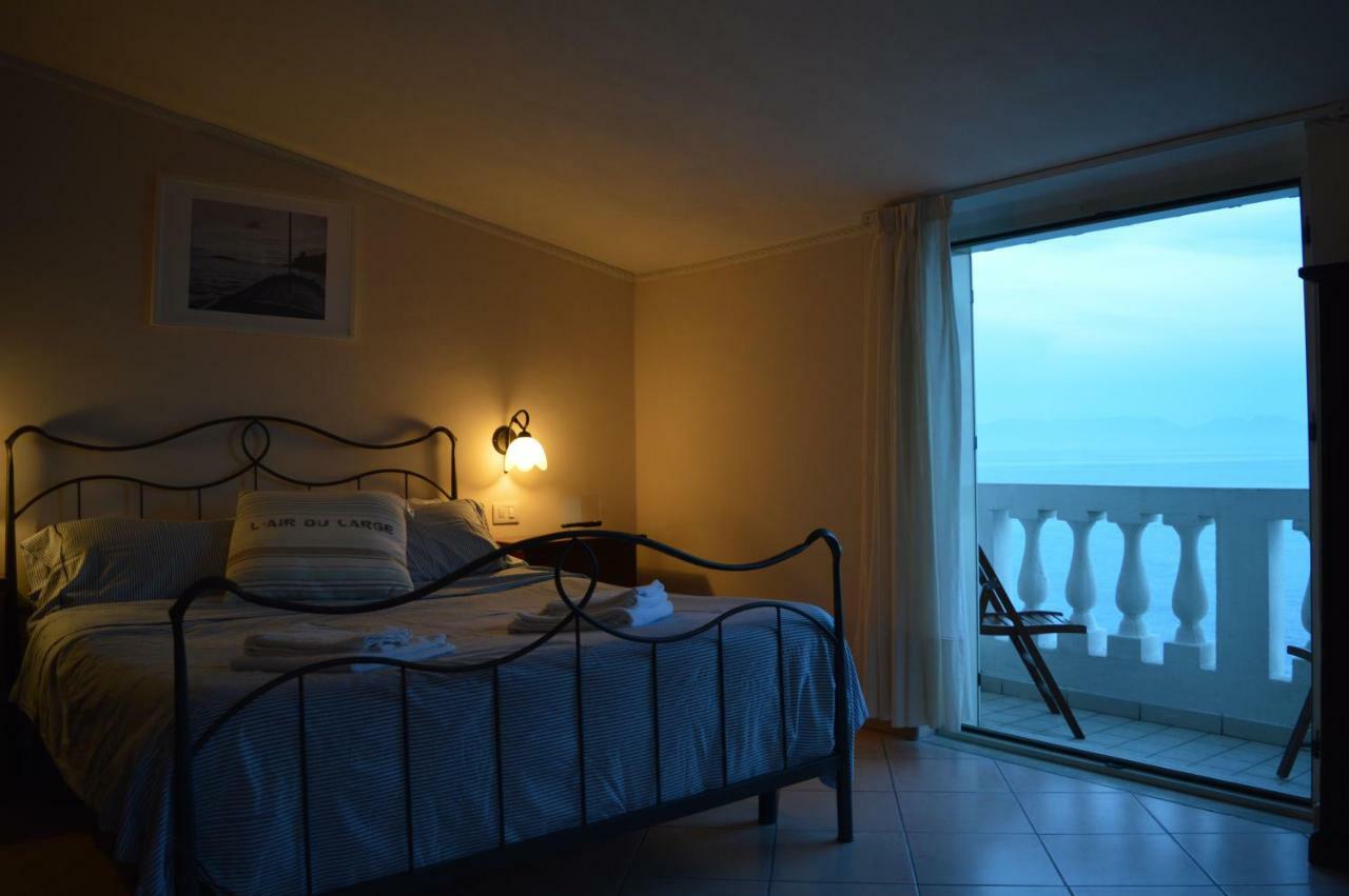 Albergo Tirreno Marina di Camerota Luaran gambar