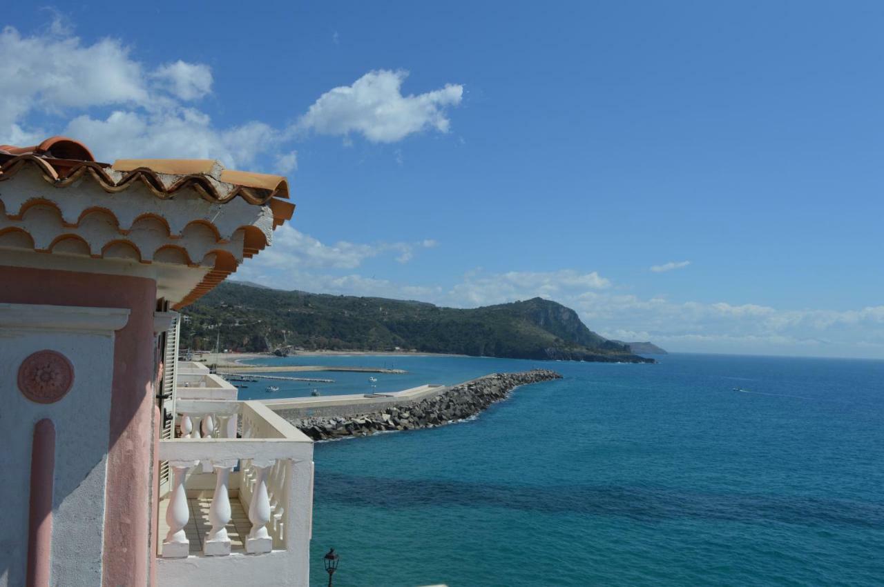 Albergo Tirreno Marina di Camerota Luaran gambar