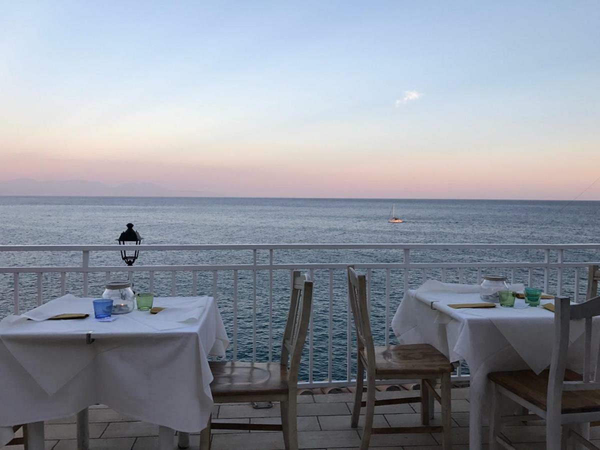 Albergo Tirreno Marina di Camerota Luaran gambar