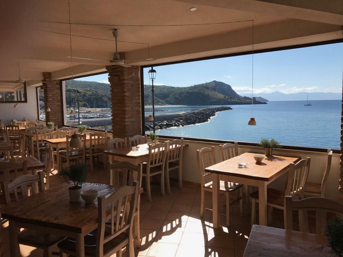 Albergo Tirreno Marina di Camerota Luaran gambar