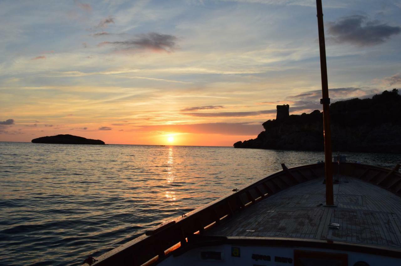 Albergo Tirreno Marina di Camerota Luaran gambar