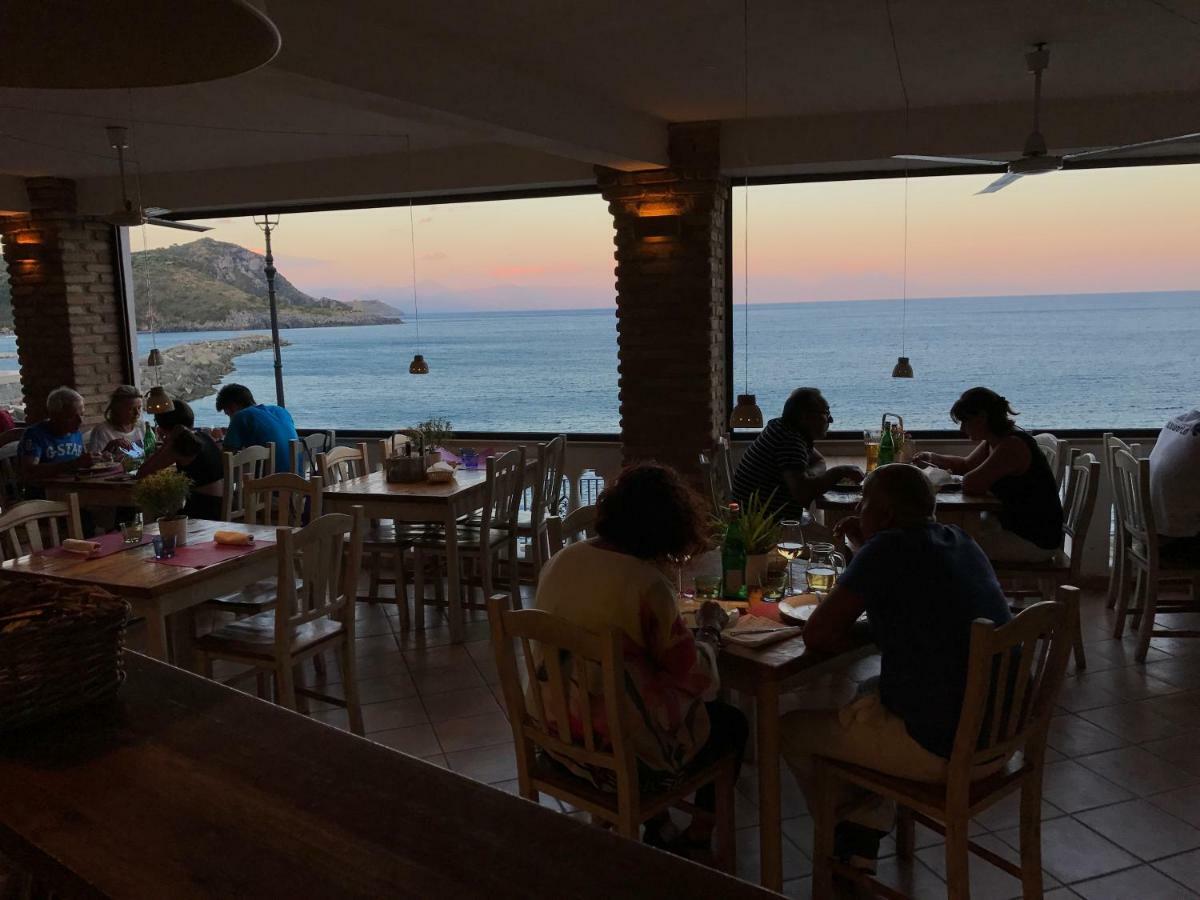 Albergo Tirreno Marina di Camerota Luaran gambar